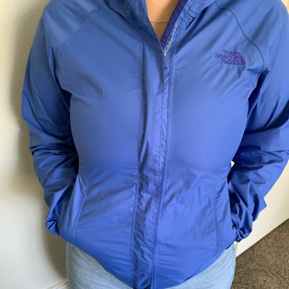 Lightly used north face windbreaker